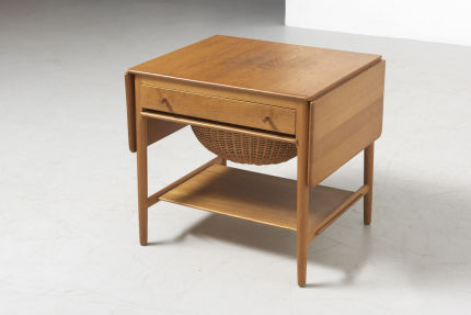 modestfurniture-vintage-2762-hans-wegner-sewing-table-at3301