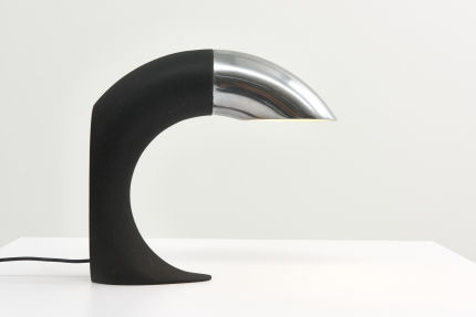 modestfurniture-vintage-2844-table-lamp-black-stainless-steel02