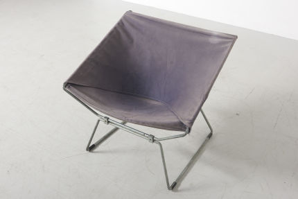 modestfurniture-vintage-2856-pierre-paulin-polak-easy-chairs10