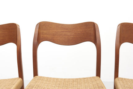 modestfurniture-vintage-2865-niels-moller-dining-chair-model-7105