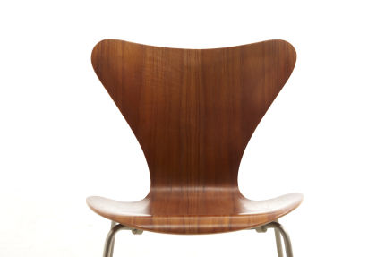 modestfurniture-vintage-2948-arne-jacobsen-series-7-chairs-fritz-hansen07