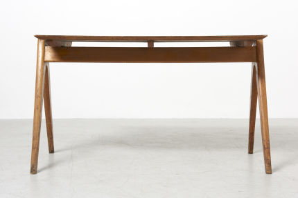 modestfurniture-vintage-2949-robin-day-table08