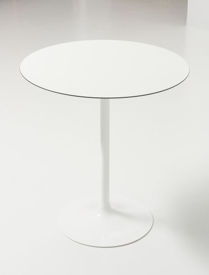modestfurniture-vintage-3002-small-dining-table-tulip-foot01