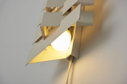 modestfurniture-vintage-3105-white-wall-lamp-anvia-hoogervorst07