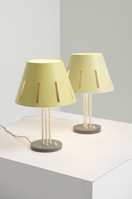 modestfurniture-vintage-3118-hala-zeist-table-lamp-yellow-shade-zonneserie02