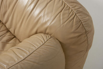 modestfurniture-vintage-3146-camel-leather-sofa-3-seat09