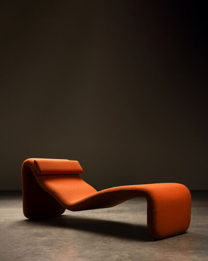 oranje-chair2CMzR
