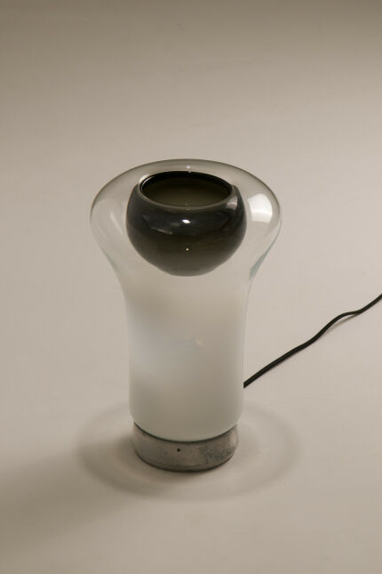sappho-table-lamp-angelo-mangiarotti-04