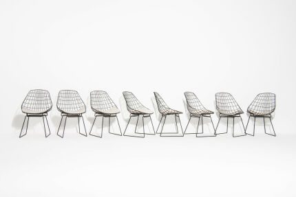 sm05-wire-chairs12