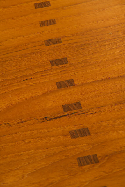 swedish-dining-table-8