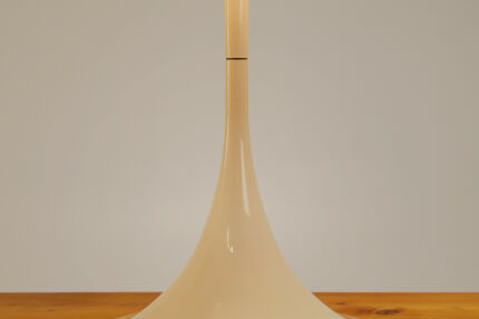 05-panthella-table-lamp-verner-panton-louis-poulsen-denmark