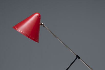 2681floris-fiedeldij-desk-lamp-m1-red-cap-1