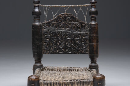 3510-nuristan-decorative-chair-4