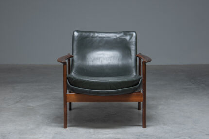 3639ib-kofod-larsen-seating-groupgreen-leather-and-solid-rosewood-33_1