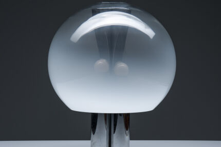 3656italian-space-age-table-lamp-3-bulbs-chrome-foot-3