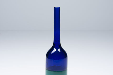 cs037venini-vase-green-and-blue0a-2