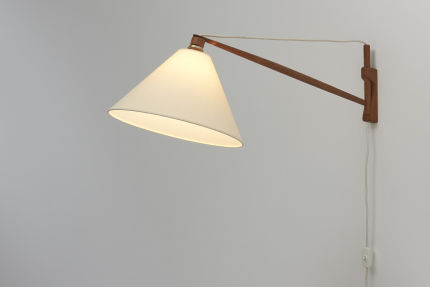 modestfurniture-vintage-1044-wall-mount-swing-arm-lamp-teak01