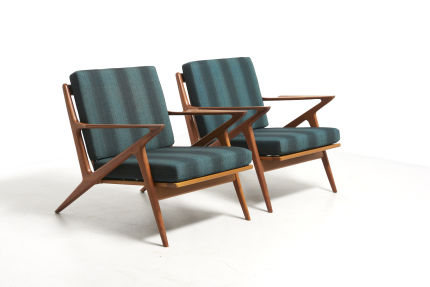 modestfurniture-vintage-2135-z-chairs-poul-jensen-selig01