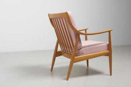 modestfurniture-vintage-2270-hvidt-molgaard-easy-chair-ash-fd14404