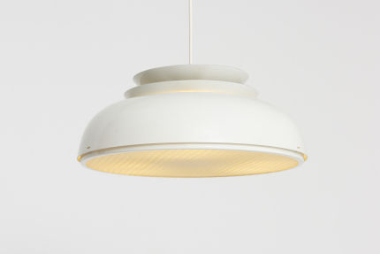 modestfurniture-vintage-2286-white-pendant-glare-preventer01