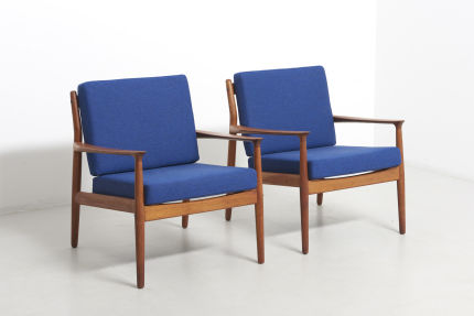modestfurniture-vintage-2358-grete-jalk-pair-easy-chairs-teak-glostrup01