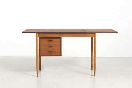 modestfurniture-vintage-2600-student-desk-gemla-sweden01