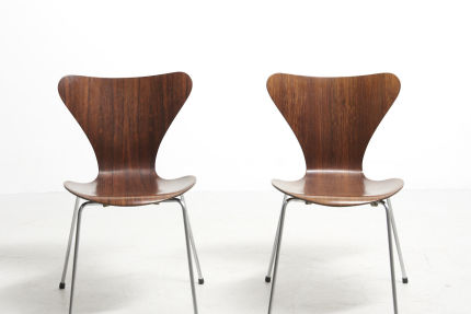 modestfurniture-vintage-2847-arne-jacobsen-dining-chair-series-7-fritz-hansen01