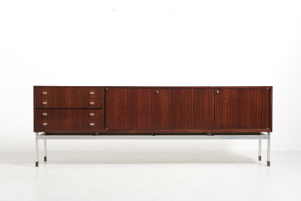 modestfurniture-vintage-2891-v-form-sideboard01